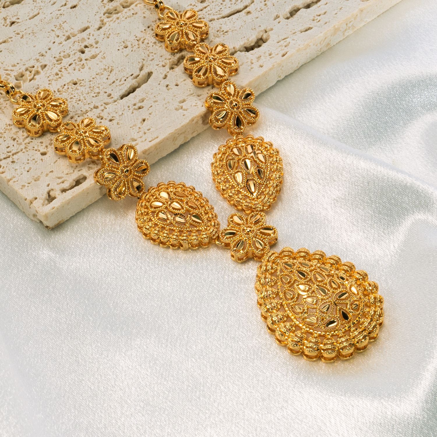 24K Gold Plated Bridal Necklace Earrings Jewelry Set