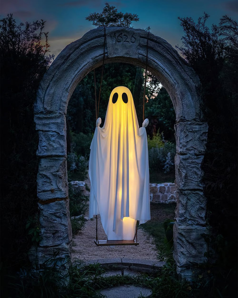 🔥Large Hanging Swing Ghost Halloween Decor with String Lights - Spooky Cute Ghosts👻