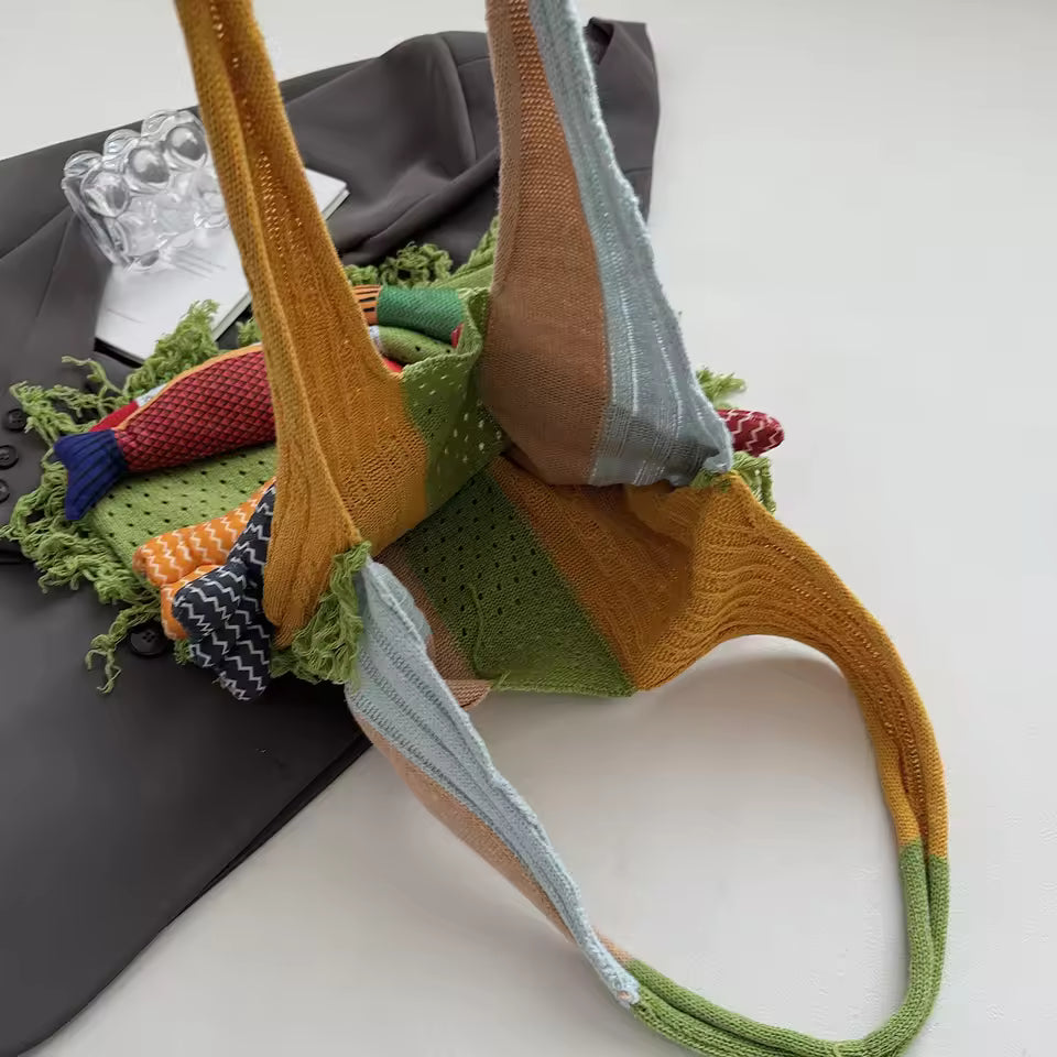 Fishes Applique Tassel Knit Bag