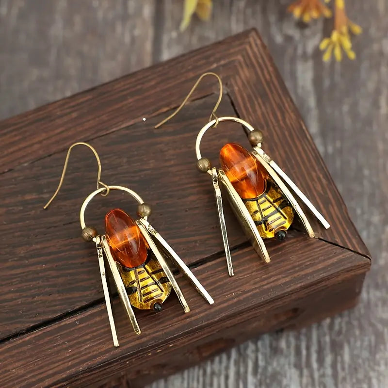 Bee Amber Glass Earrings🐝