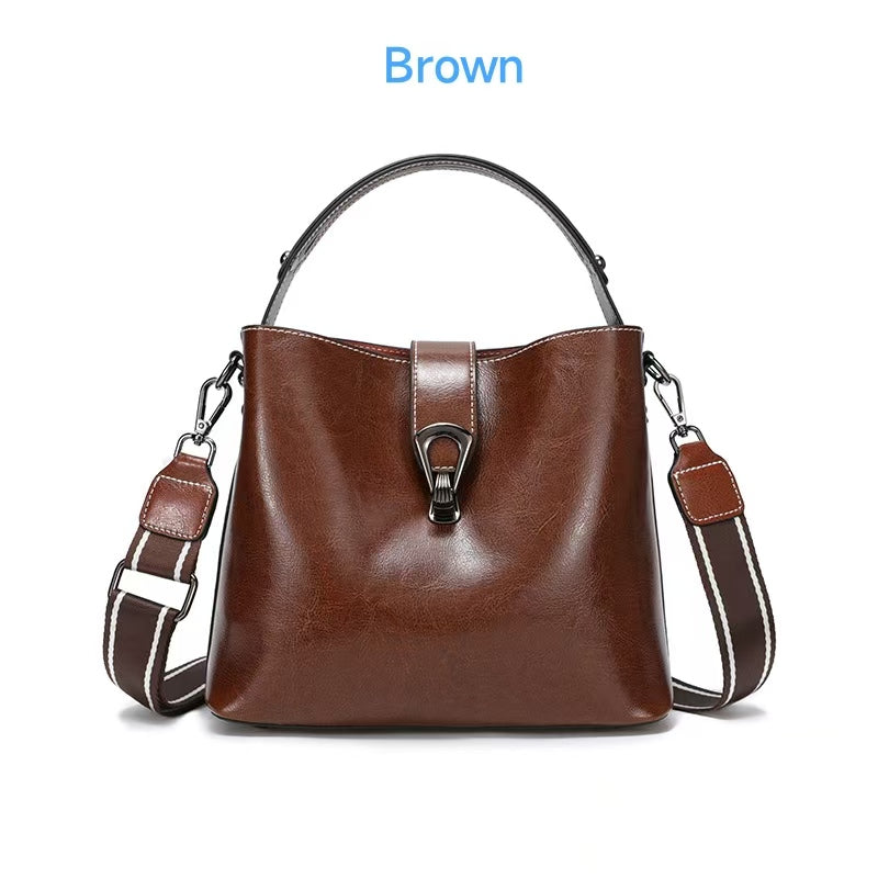 Genuine leather crossbody bag, women's 2025 new women's bucket bag, fashionable versatile shoulder bag, commuting handbag